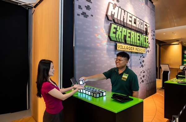 Step Into the World of Minecraft at Mandai Wildlife Reserve  –  在 Mandai Wildlife Reserve 体验 Minecraft: Villager&nbsp;Rescue