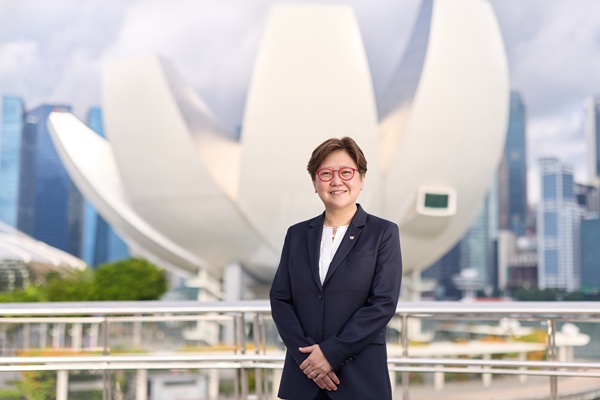 Marina Bay Sands appoints new Vice President of Attractions  –  Marina Bay Sands&nbsp;任命新任景点副总裁